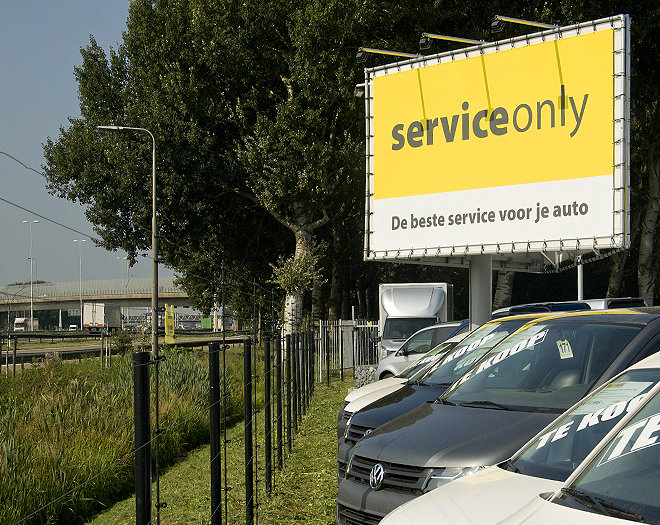 B-ServiceOnly-driehoek