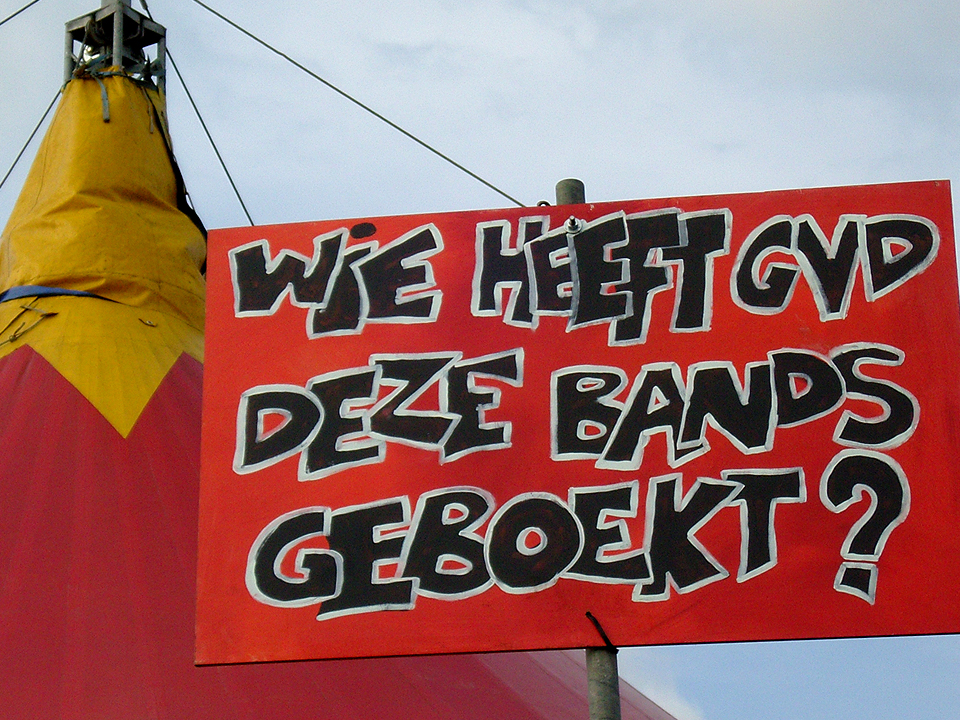 SAMSUNG DIGITAL CAMERA